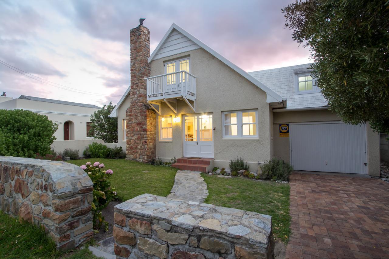Stone Chimney Cottage Hermanus Exterior photo