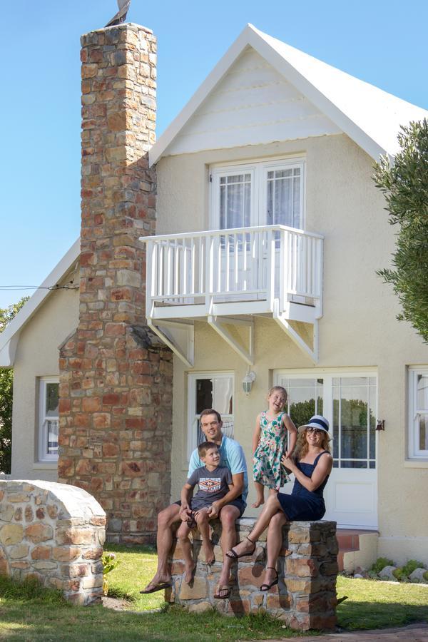 Stone Chimney Cottage Hermanus Exterior photo